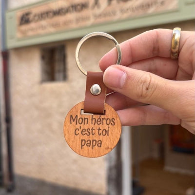 Porte-Clés en Bois Gravé
